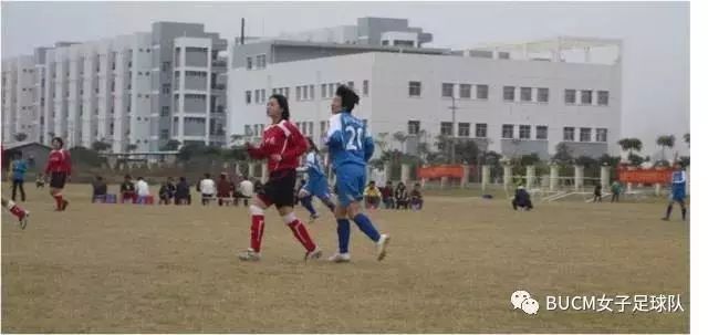 风雨彩虹铿锵玫瑰女足队员,风雨彩虹铿锵玫瑰女足晚会