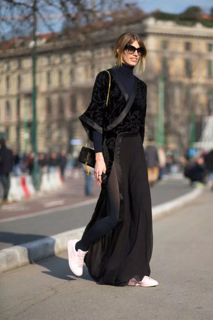 男人穿黑色连裤袜的正确方法,黑色连裤袜的正确穿法