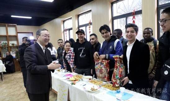 2022年春节慰问活动主题,喜迎新春慰问送暖主题党日活动