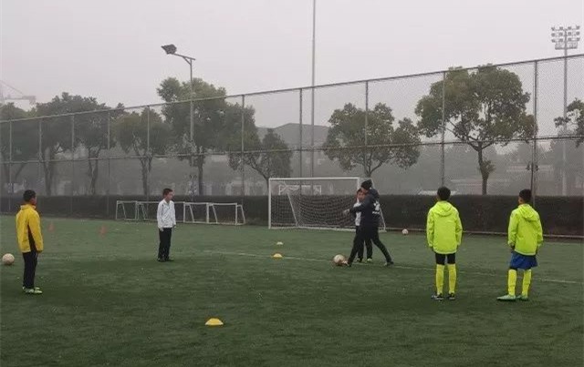 凯里青训足球,凯里足球培训俱乐部