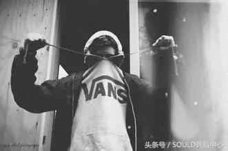 不减震易搭配怎么跳街舞？街舞必备5款鞋！