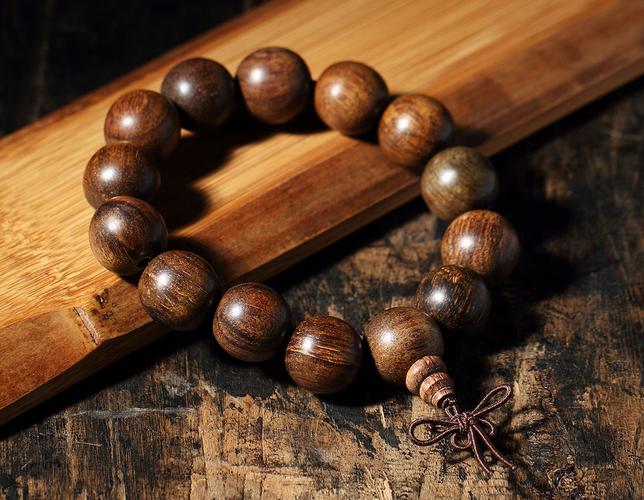 贵到离谱的手串,再贵的首饰也抵不过