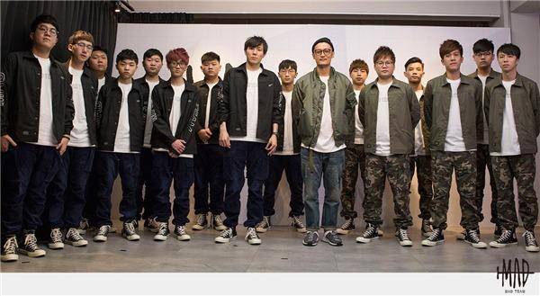 电竞明星鹿晗,鹿晗加盟电竞俱乐部