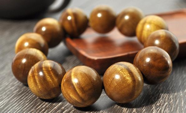 贵到离谱的手串,再贵的首饰也抵不过