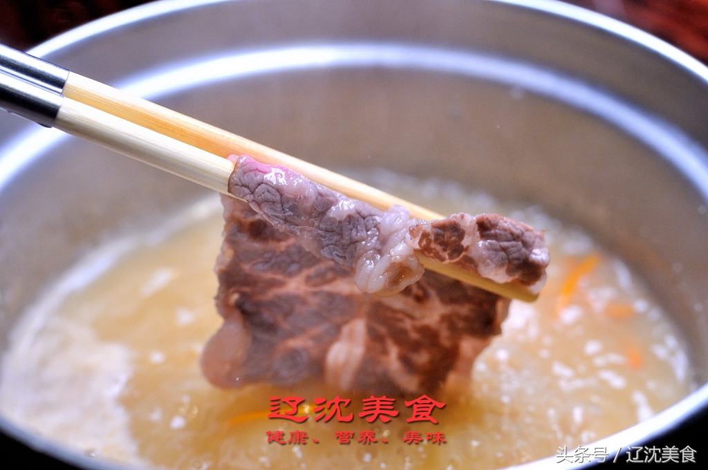 为什么现在饭店生意不好做,大餐馆应该怎样经营