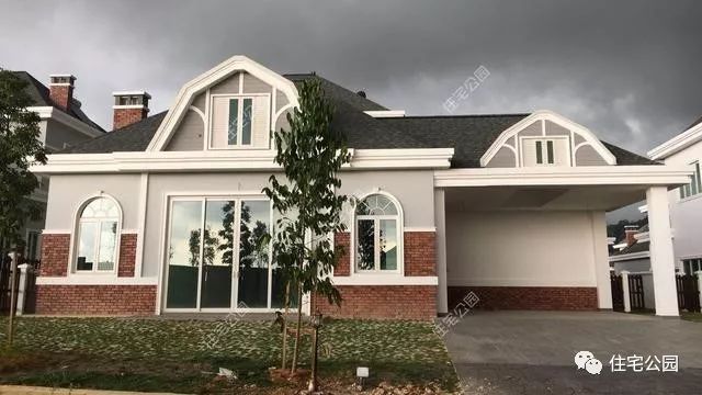 直播中国人在马来西亚建房全过程，一栋造价100万，你觉得咋样？