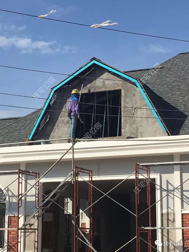 直播中国人在马来西亚建房全过程，一栋造价100万，你觉得咋样？