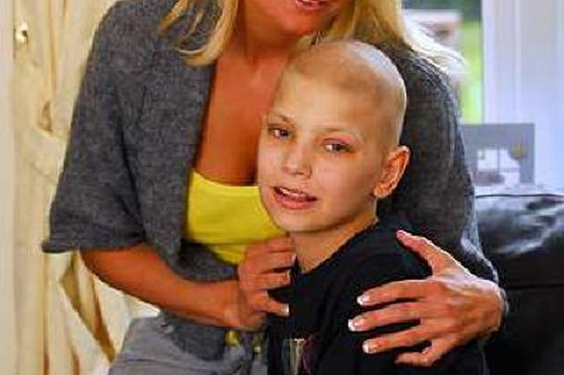 生命遭遇重大变故后，22岁英伦小伙诠释对足球的热爱