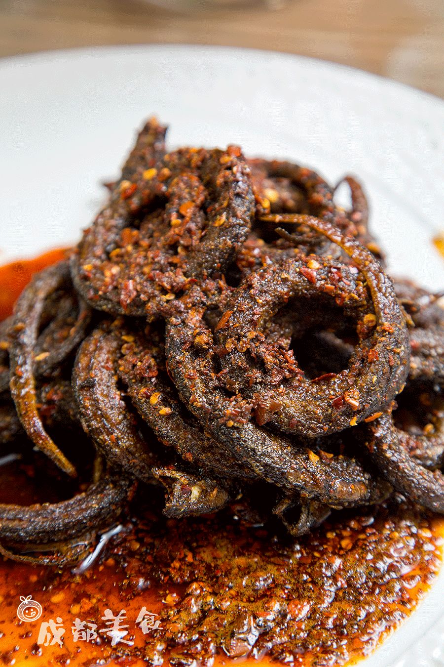 原来好多热门苍蝇馆子的干货，都可以抽真空、当特产带走！