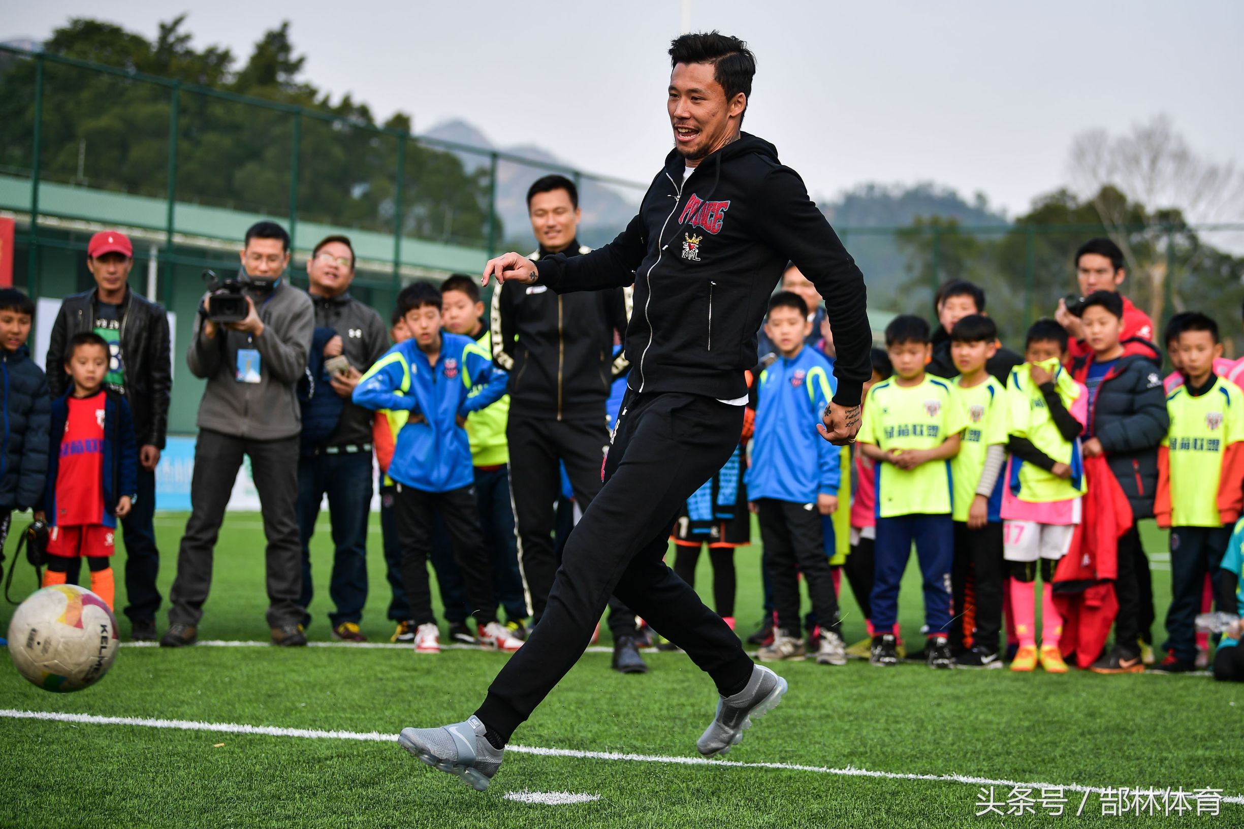 恒大3连胜韦世豪,恒大3大外援