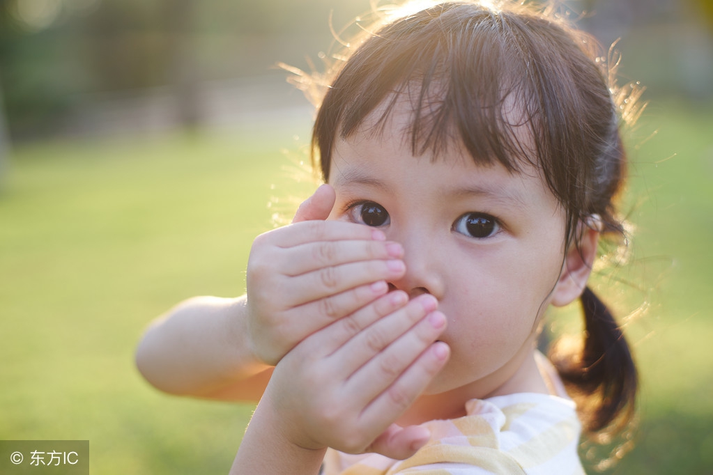 孩子胆小害羞怎么沟通,孩子胆小不爱交往怎么办