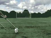 生命遭遇重大变故后，22岁英伦小伙诠释对足球的热爱