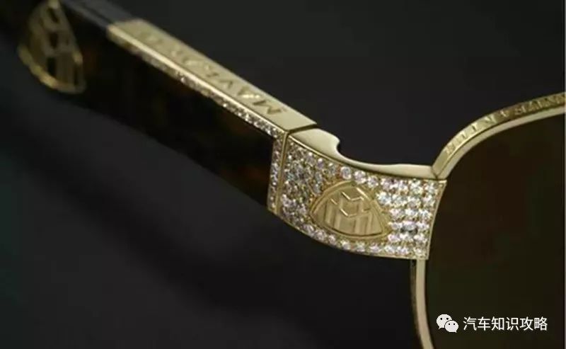 劳斯莱斯的伞凭什么值20万,劳斯莱斯的伞和迈巴赫伞的区别