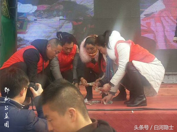 邓州市关注皮肤病患儿吴怡祥爱心义演活动圆满结束