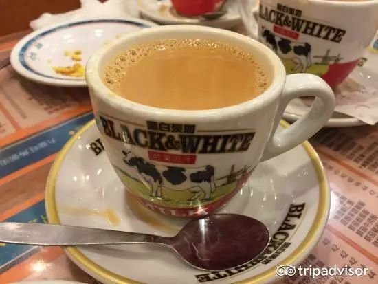 男明星喝奶茶合集,男子一夜喝十杯奶茶