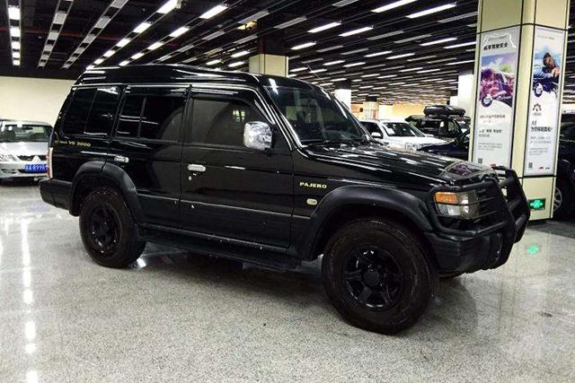 越野三菱四驱哪一款最强,三菱四驱越野车哪款外观大气