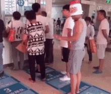 枉费我看了整整大半天，原来是块泰国进口透明乳胶，真是服了