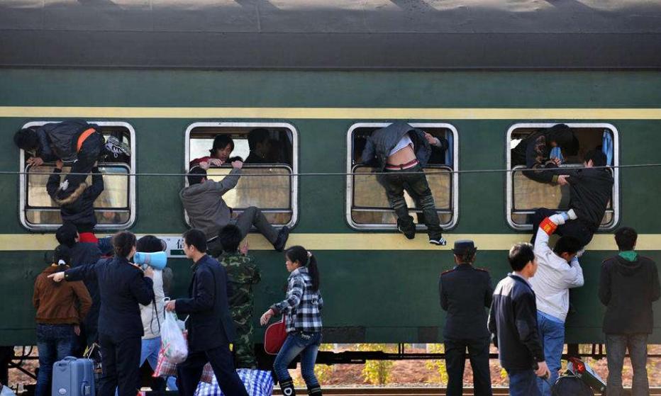 绿皮车满满的童年回忆,绿皮书一代人的回忆