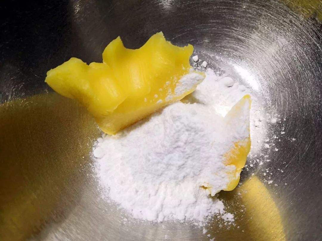 冬天快速软化黄油的小窍门,软化黄油的最快方法烤箱