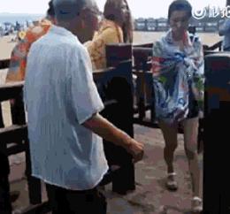 枉费我看了整整大半天，原来是块泰国进口透明乳胶，真是服了