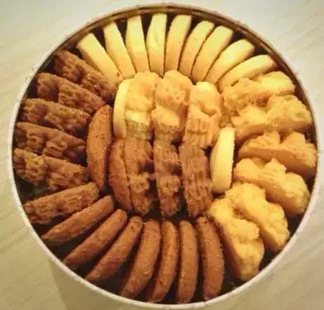 去香港给香港朋友带什么礼物,过年去香港需要港澳通行证吗