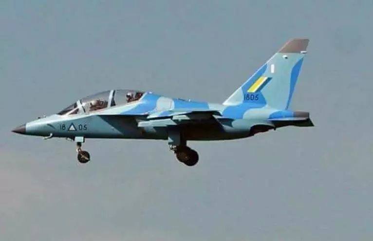 猎鹰教练机最新信息,猎鹰战斗教练机评价