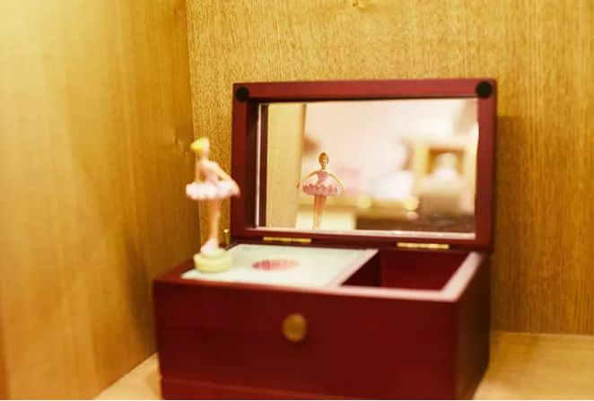 魔都解忧杂货铺 (解忧杂货铺魔都)