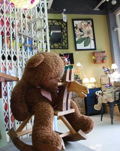 魔都解忧杂货铺 (解忧杂货铺魔都)