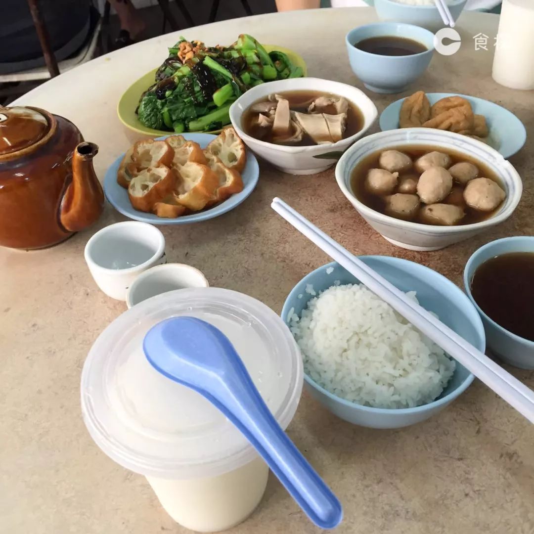 沙巴一日游必去的地方,沙巴旅行带你逛逛沙巴的海鲜早市