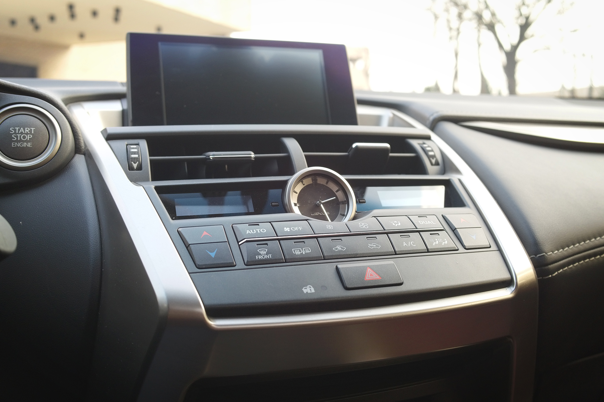 试驾雷克萨斯ES,雷克萨斯nx400试驾视频