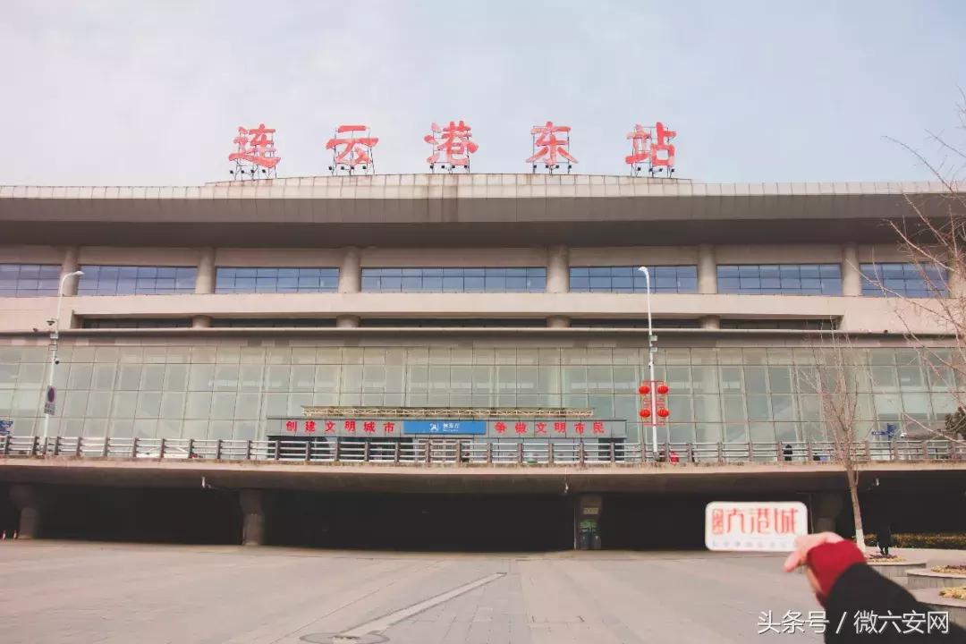 没挣到钱不敢回家过年原视频,没赚到钱不敢走亲访友