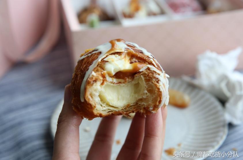 星巴克甜品价格是不是统一的,星巴克现在的甜品