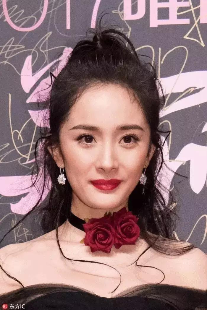 秋季流行发型五种很火的发型,兔年开年发型推荐