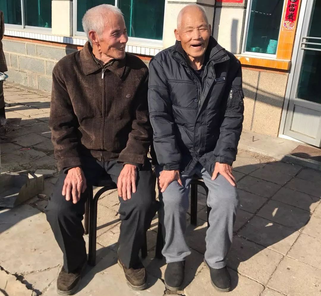 抢红包激动视频,抢到红包激动手舞足蹈