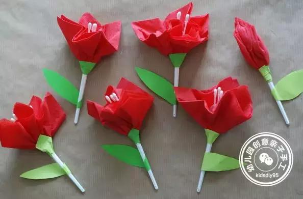 情人节的手工用a4纸和小卡纸做,用卡纸给妈妈做情人节的礼物教程