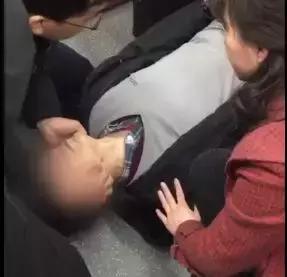 情人节来历的故事简短,情人节的由来和传说故事