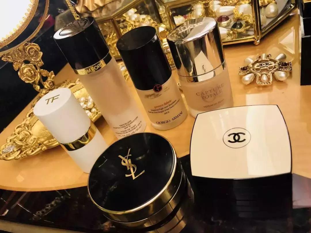 哪一款粉底液持久度最好,哪一款粉底液最好用最持久