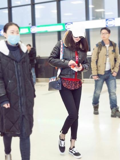 既好看又耐穿的运动鞋,公认好看又脚感好的休闲运动鞋