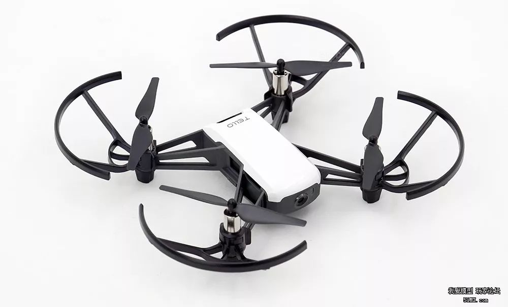 DJIIntel黑科技加身！睿炽科技699元无人机Tello有哪些看点？