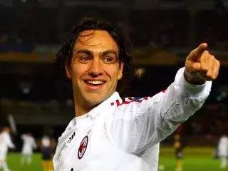 天下足球催泪文案c罗配乐,天下足球巴乔催泪文案