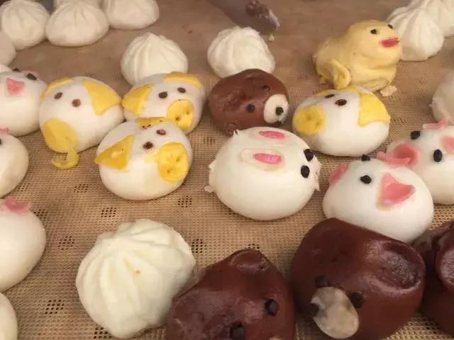 大年初一都匀哪里热闹,大年初一的现状