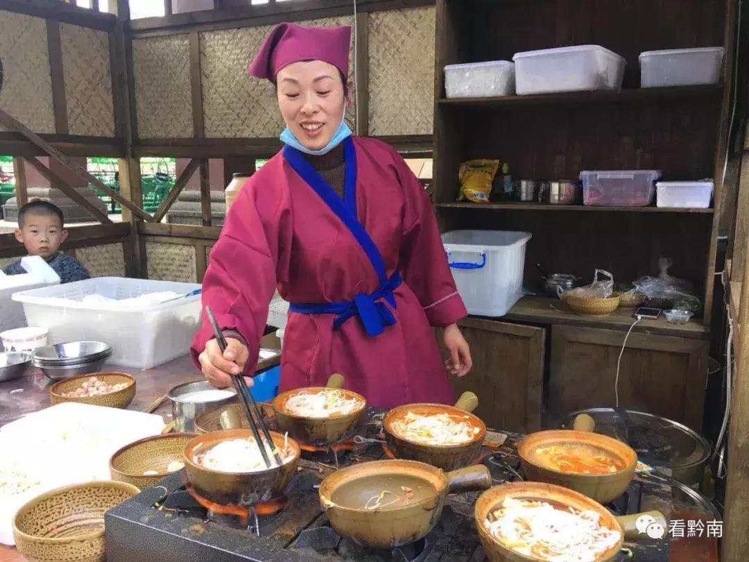 大年初一都匀哪里热闹,大年初一的现状