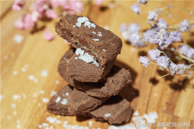 星巴克甜品价格是不是统一的,星巴克现在的甜品