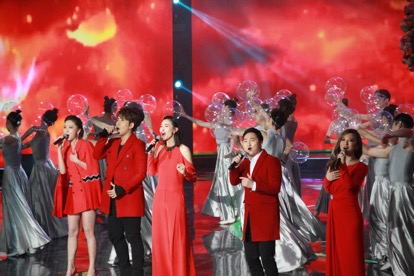 中华手拉手春晚表演名单,中华手拉手2018春晚