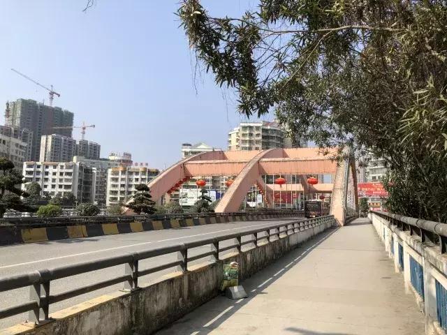 大年初一都匀哪里热闹,大年初一的现状