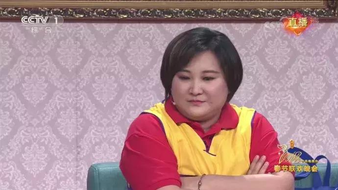 狗年春晚4个女艺人3个整容，春晚这瓶卸妆油真是太强了