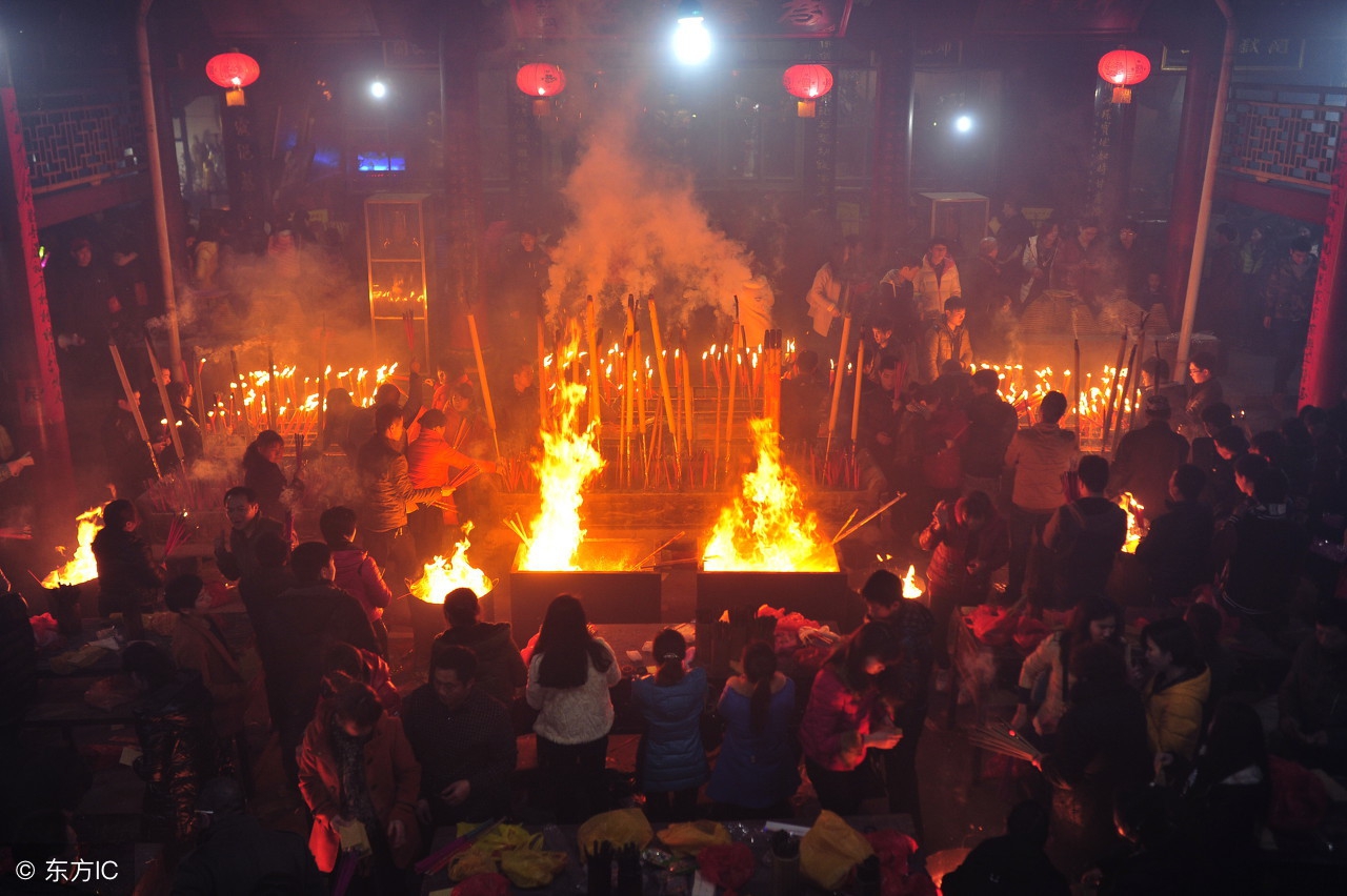 除夕通常又被称作大年夜,除夕又称大年夜除夕夜