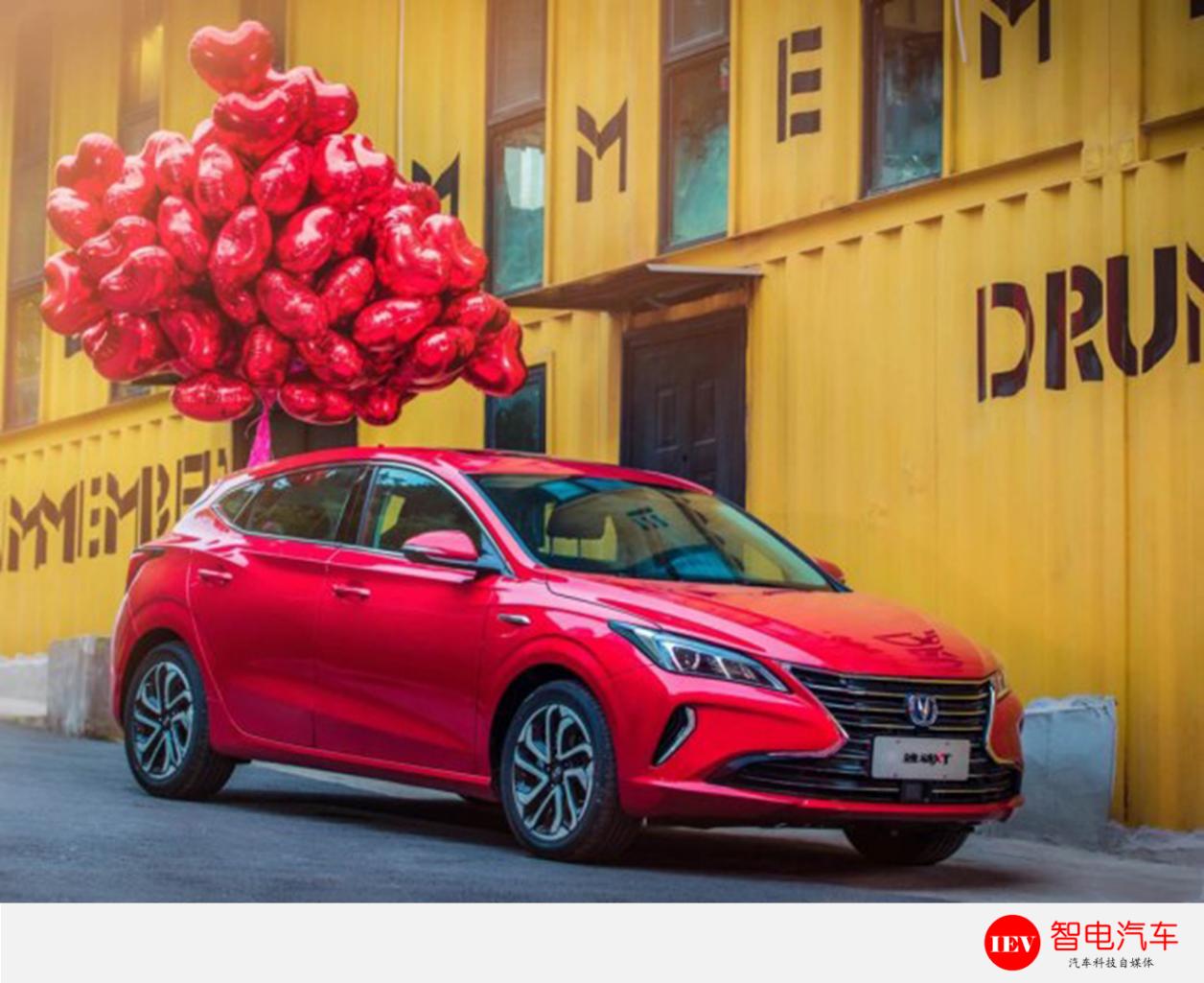 吉利帝豪：孤胆英雄实在太累，自主谁能帮我，一起挑翻美日德？