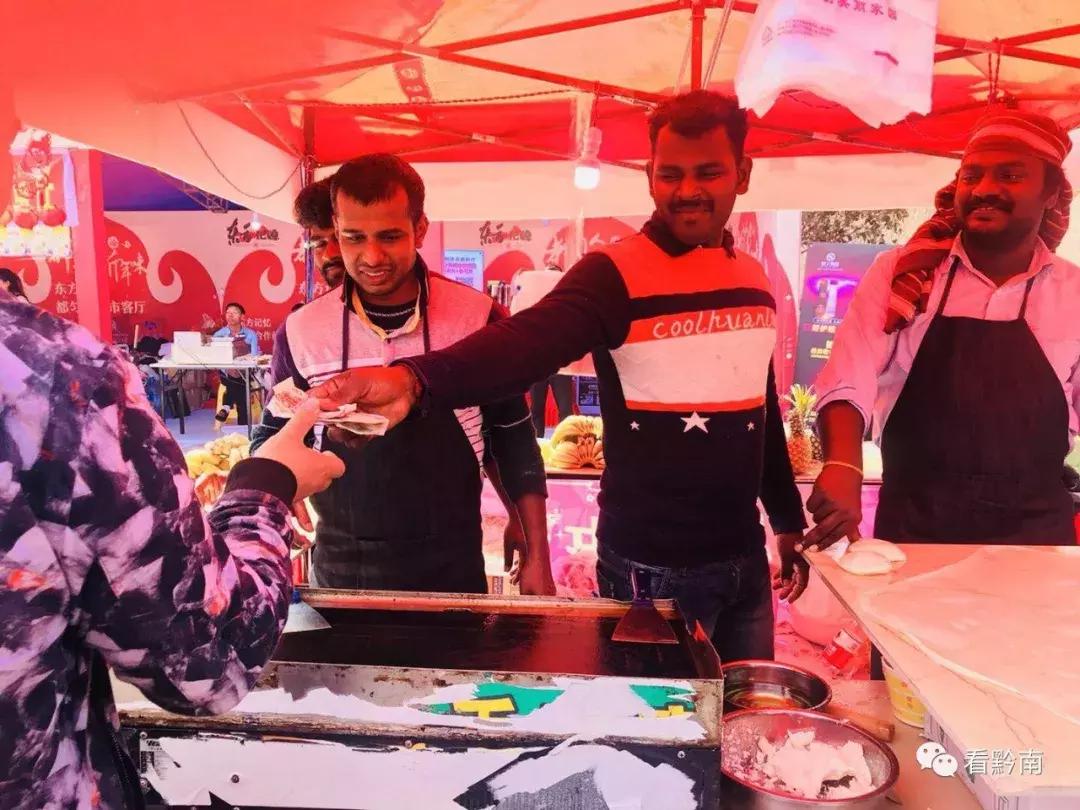 大年初一都匀哪里热闹,大年初一的现状