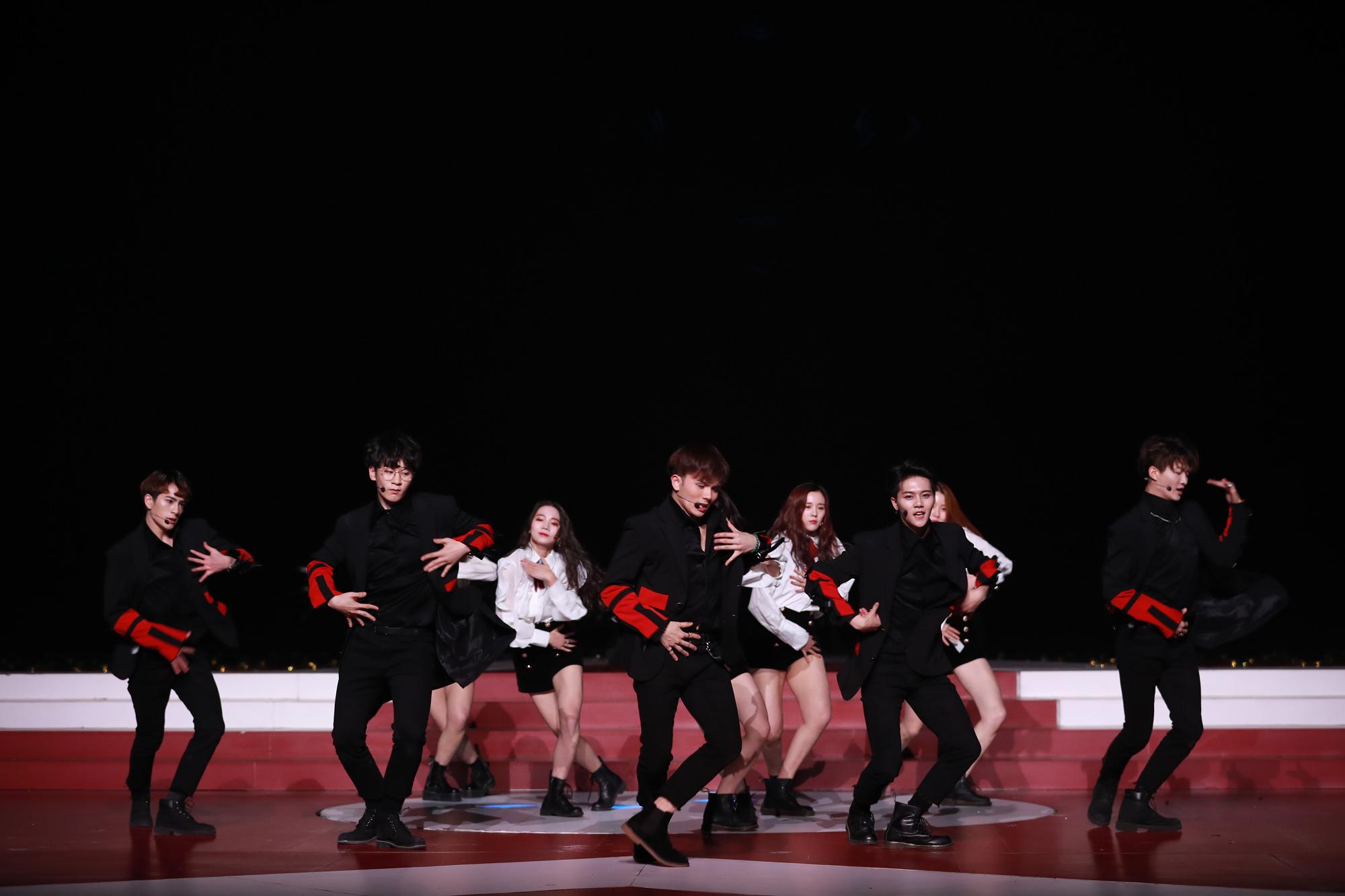 唱歌舞蹈rap,唱歌跳舞rap打篮球音乐